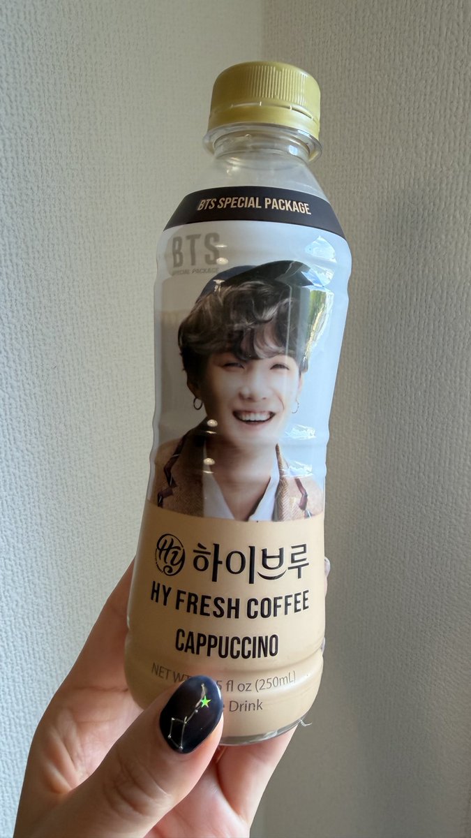 mrk3bro's tweet photo. 近所の韓国マートで可愛いユンギがいた☕️この絵柄まだあるんだね〜！ https://t.co/UQd7aFjsOd