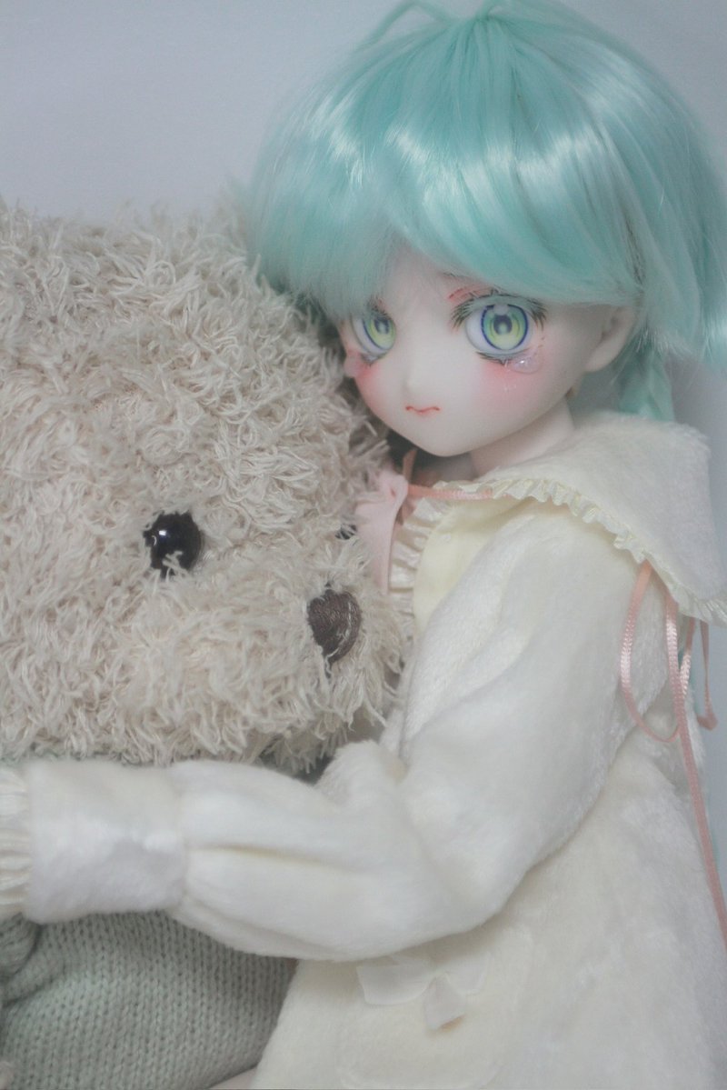 #rt
메론소다 mdd 헤드 나눔합니다!
저도 나눔으로 받은 헤드인데 휴덕으로
더 이상 플레잉 못 해줄 것 같아 보냅니다
좋은 분께 가서 예쁘게 지냈으면 좋겠어요🥹

rt만 해주심 되고 5월 1일 당발하겠습니다!