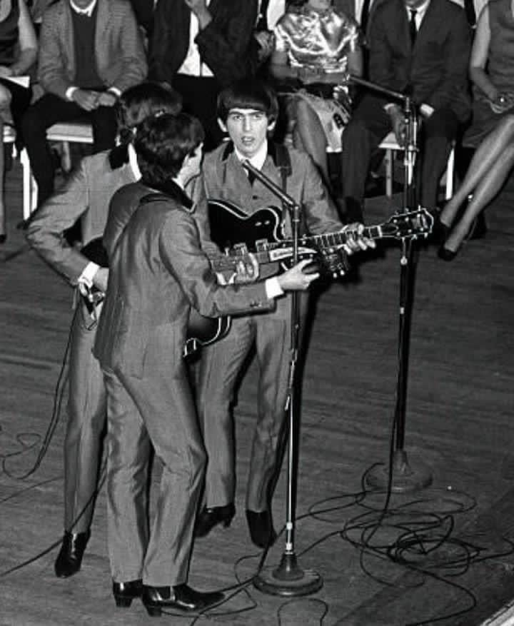 Beatles Archive tweet media