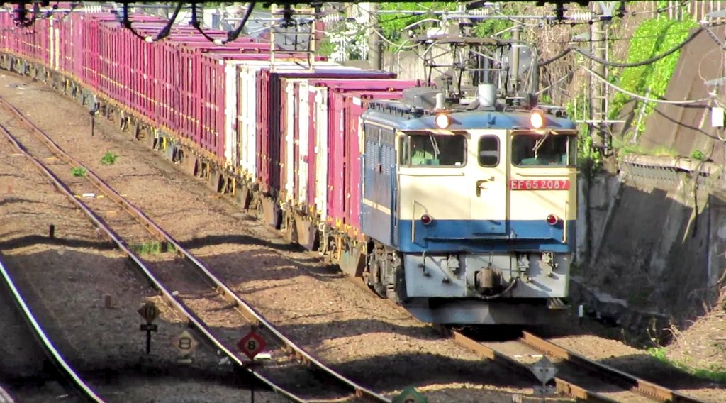 M͙a͙m͙m͙y͙ tweet media