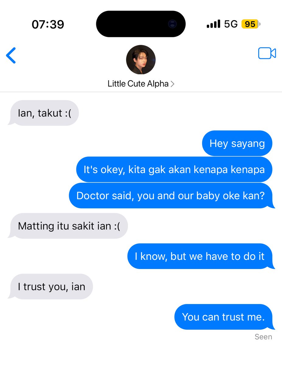 noonvile's tweet image. #sunsun few tweet local au 
— aboverse (Enigma - Alpha) 

Little cute Alpha and His Enigma.