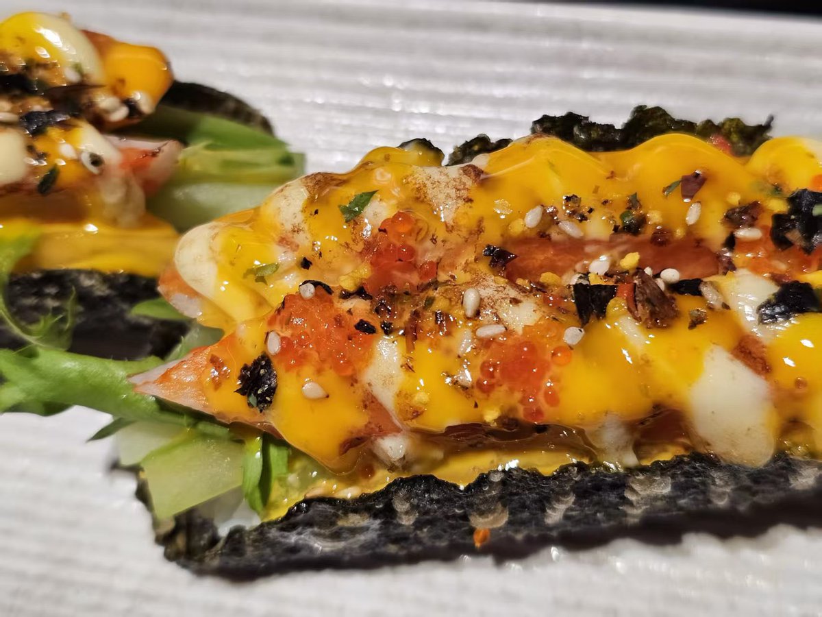 惹尘埃 tweet media