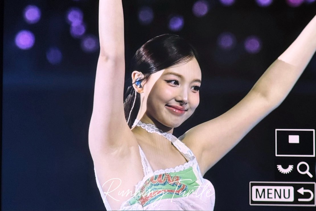 RunningTurtle🐢🩵💫 tweet media