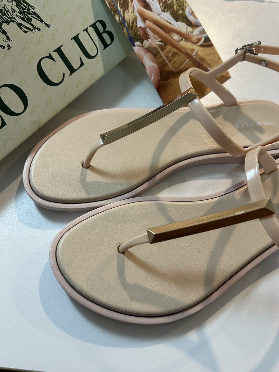 cutiestuffx's tweet photo. 🎀⭐️ ส่งต่อรองเท้าแตะมีสายรัดส้น polo club สีชมพู ใส่ 1 ครั้ง ขอดูเพิ่มเติมได้คับ

 ⋆— 25 cm; size 40
 ⋆— 340฿ ส่งฟรีแฟลช💖

#โล๊ะตู้ #ส่งต่อ #ส่งต่อเสื้อผ้ามือ2  #เสื้อผ้ามือสอง #ส่งต่อเสื้อผ้า #ส่งต่อรองเท้า #ส่งต่อรองเท้ามือสอง #รองเท้ามือสอง https://t.co/S1jiOMxloH