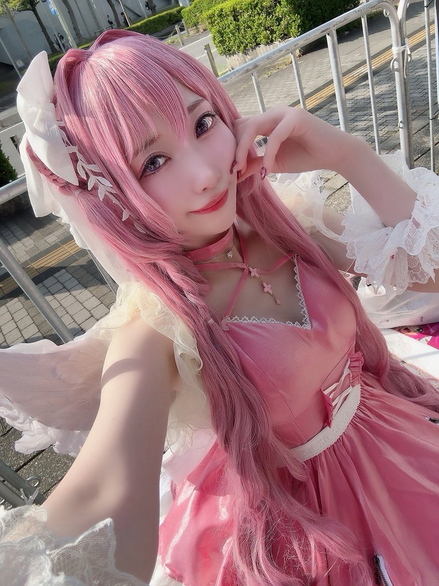 tukuyomi1220's tweet photo. ニコニコ超会議ありがとうございました！！

僕のこと見つけてくれて、撮影して頂けたり感謝です🥹✨

美味しいのもいっぱい食べたり一緒にブース回れたりもして1日満喫しちゃ💗

明日はLIVEなのでまたいつかどこかのイベントでまた僕とデートしょーね(*´˘`*)

#ニコニコ超会議コスプレ #ニコニコ超会議2026  #超コスプレ