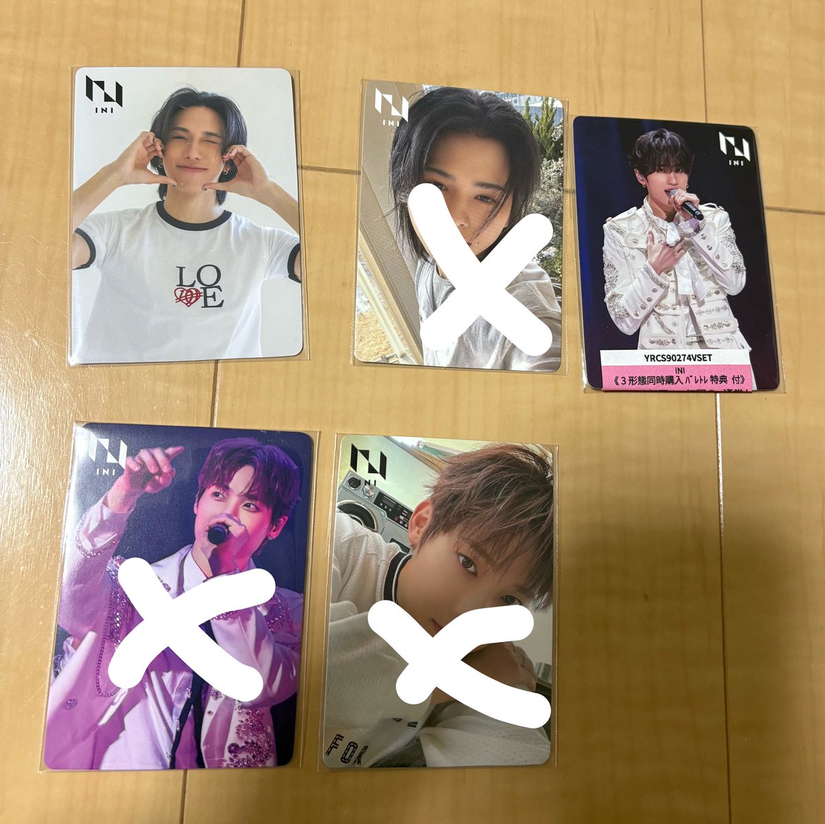 ま tweet media