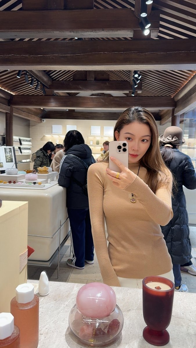 stripchat_0_'s tweet photo. 同城弟弟先关注在私信，不然看不到 https://t.co/si4kHo18Bz
