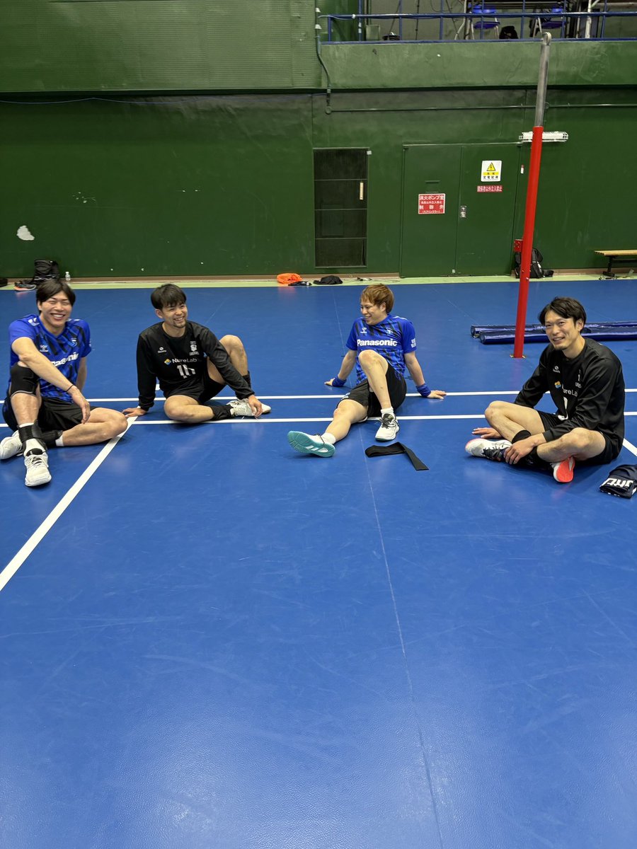 Off shots📸
<a href="/OSAKA__BLUTEON/">大阪ブルテオン【OSAKA BLUTEON】</a> 
#大阪ブルテオン #東京グレートベアーズ #グレベア