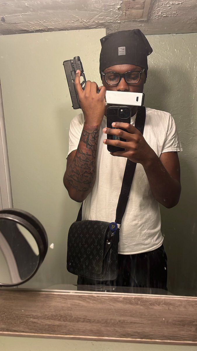 longlivemybird's tweet image. #stl #nfs 😏