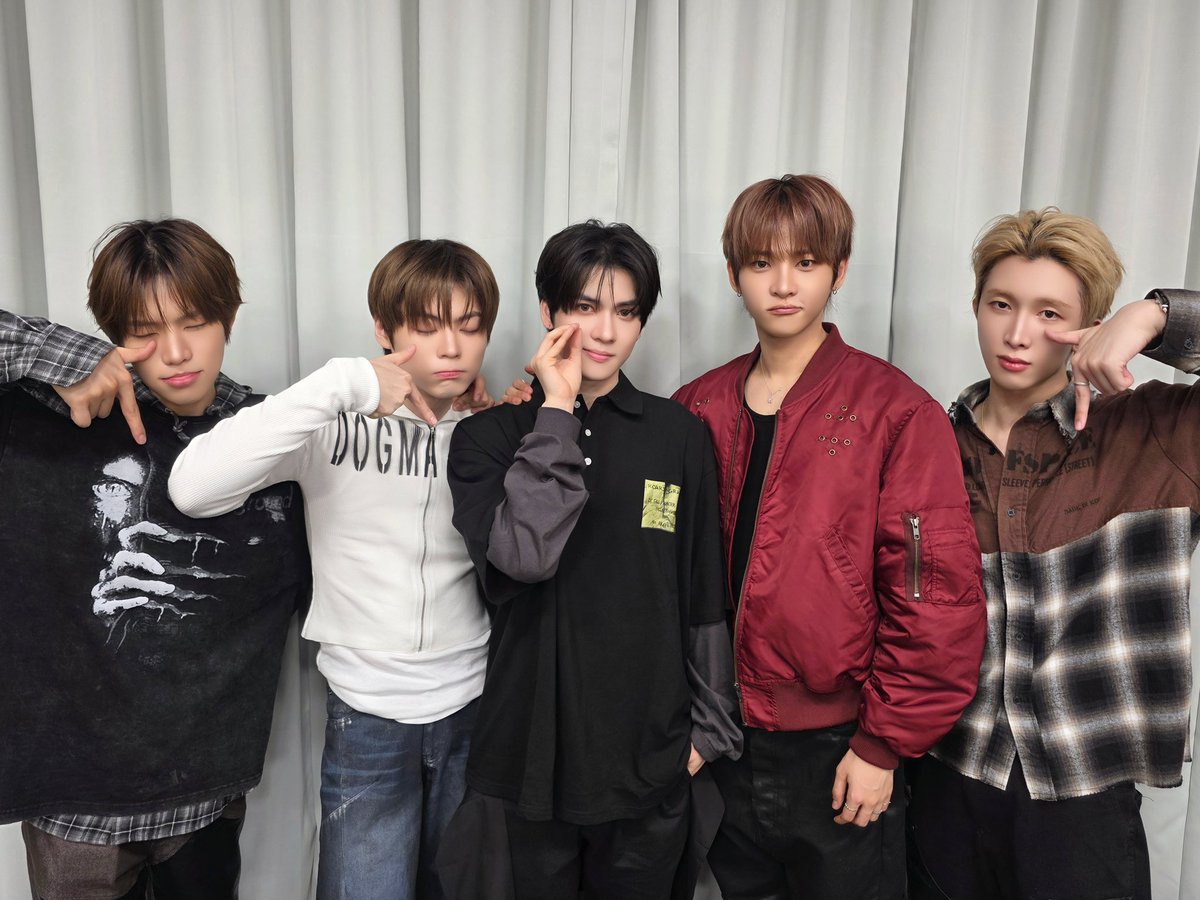 [#POW.pic] 260425

POW (파우) Single Album [COME TRUE] 발매 기념 팬사인회

#POW #파우 #ComeTrue #컴트루 #GRID #그리드