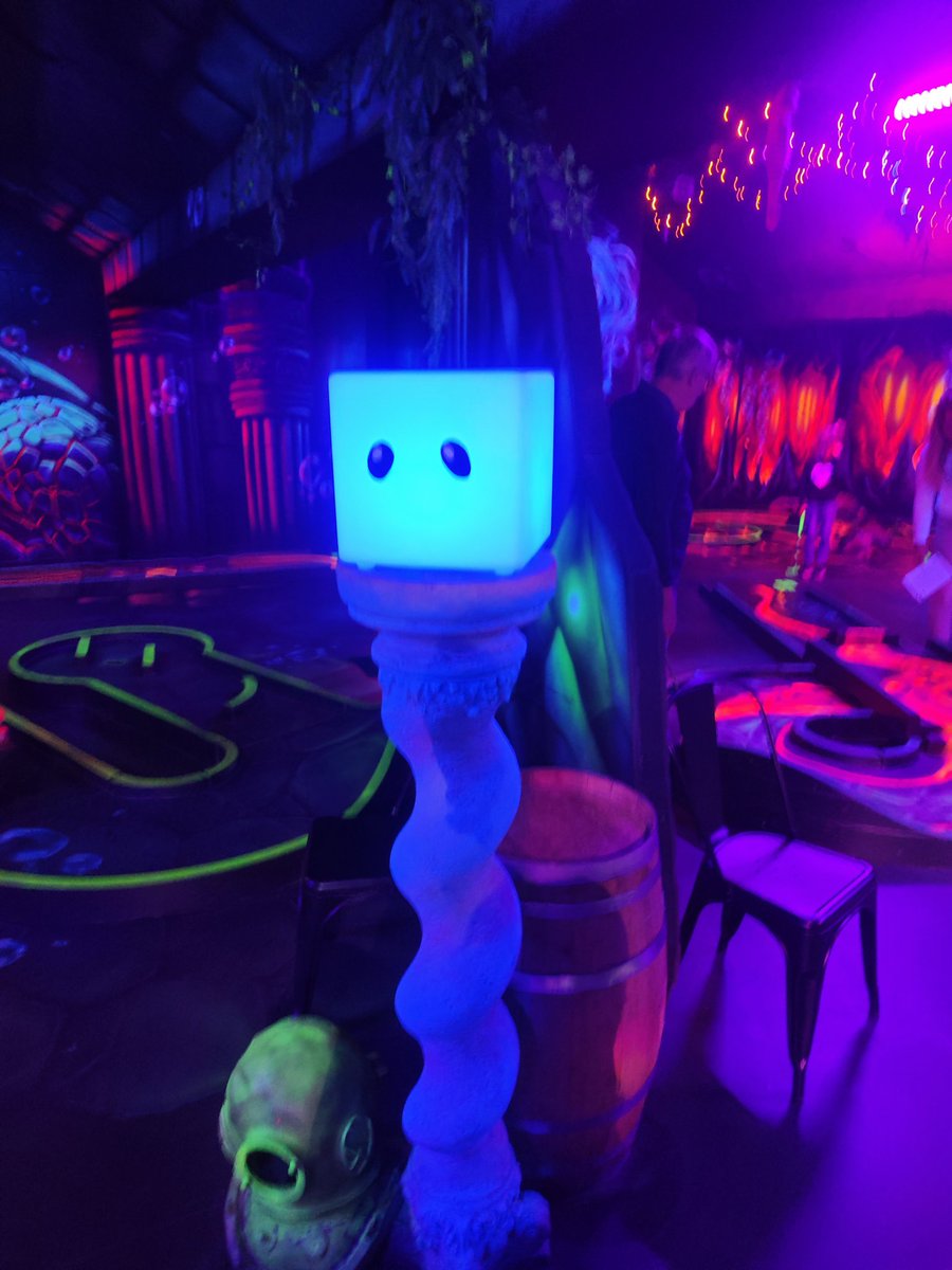 PikaZhou tweet media