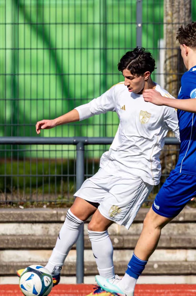 Nassim 🇩🇿 tweet media