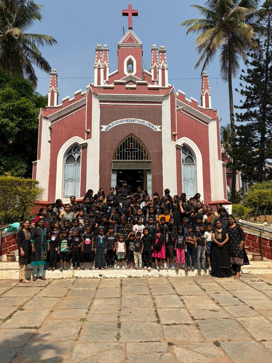 csisynod's tweet photo. The #CSI joins @Oikoumene   #ThursdaysInBlack  for  #EndViolenceAgainstWomen

Through #SolidarityPicture, CSI KCD Wesley Tamil Church, Haines Road, Bangalore (VWG 2026) offers a witness of faith in action.

@waccglobal  @USPGglobal  @MarianneEjder  @lhowelopez  @jjebadaniel https://t.co/HWCCA30nei