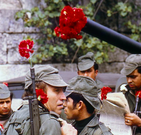 25 de Abril de 1974 tweet media