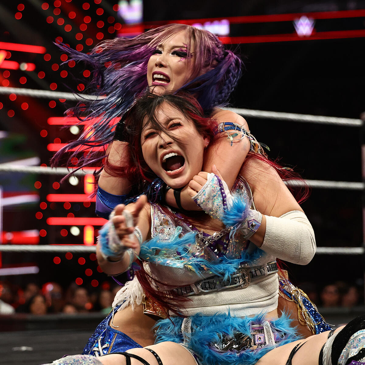 RomanEra0's tweet image. Kairi Sane pinned IYO Sky in her last singles match in WWE.