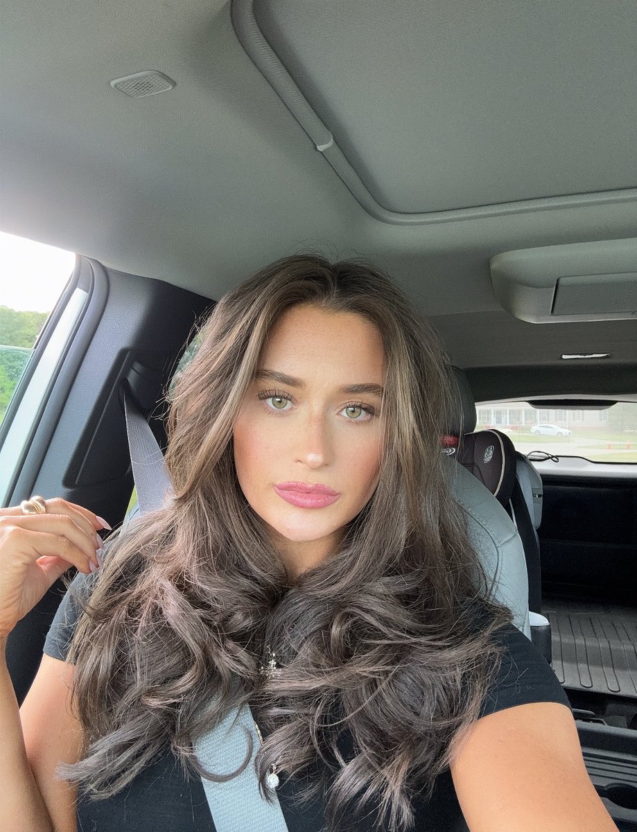 Lauren Maxwell tweet media