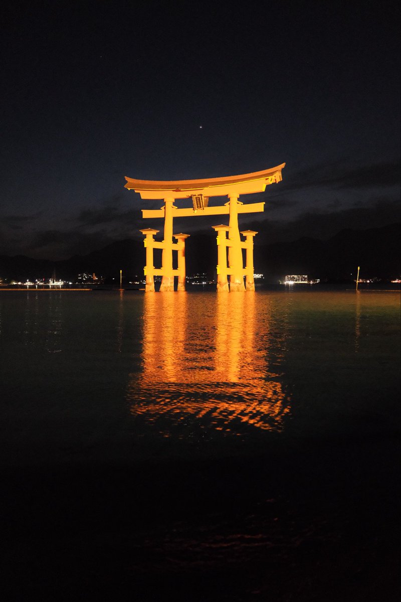 kenchikusampo's tweet photo. 他人の曲で大盛り上がり
DJだけかと思いきや自身の曲もドラムガンガン叩いてくれて最高だった https://t.co/9SnNIu33Kz