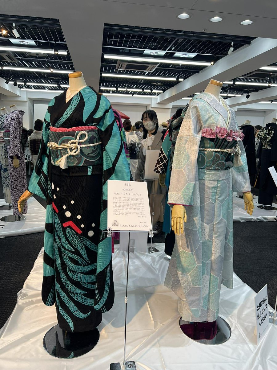伝統の技術で表現された初音ミクの世界観、間近でご覧いただけたでしょうか？「伝統×革新」の形を多くの方に見ていただけて嬉しい限りです。

ご来場ありがとうございました！

#東京キモノショー #初音ミク #初音工房 #西陣織 #伝統工芸 #友禅