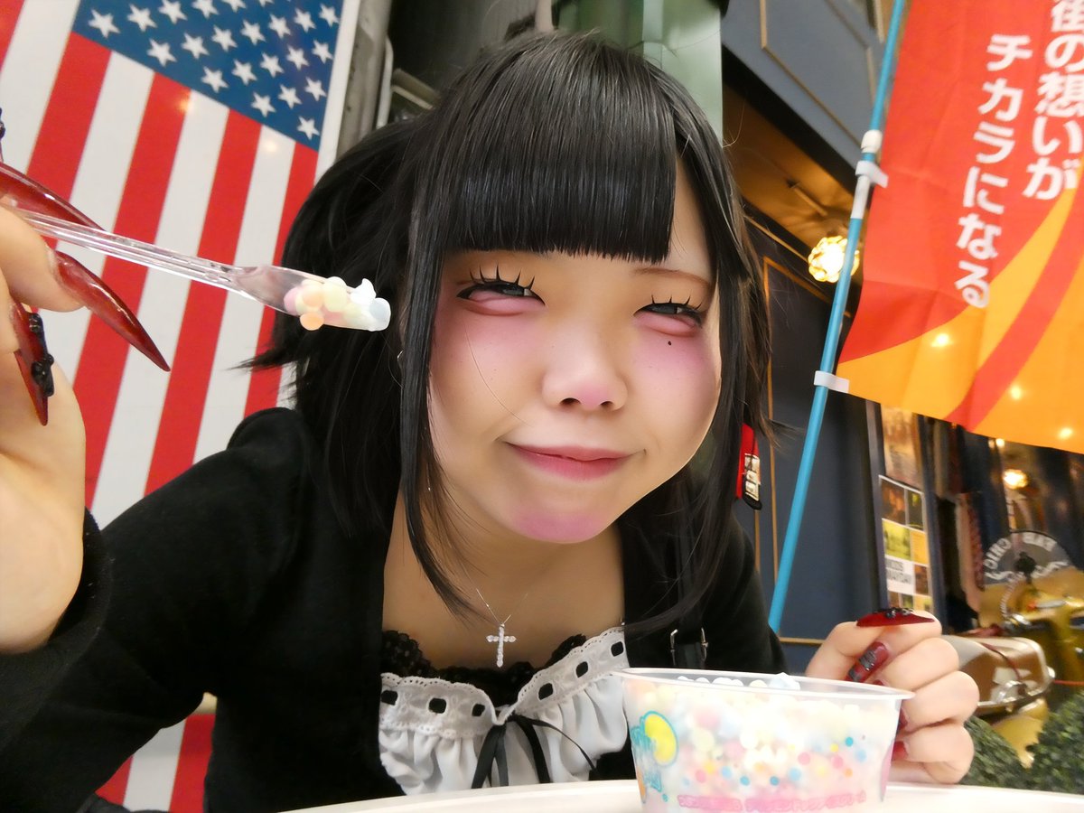 ljFIBoBQkJnJenH's tweet image. ４月１９日の撮影会（桜夜やにさん２）

#Amaryllis
#桜夜やに
#やにカス
#あまりのりす