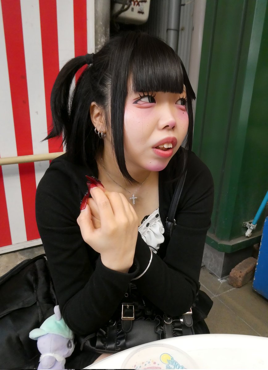 ljFIBoBQkJnJenH's tweet image. ４月１９日の撮影会（桜夜やにさん２）

#Amaryllis
#桜夜やに
#やにカス
#あまりのりす