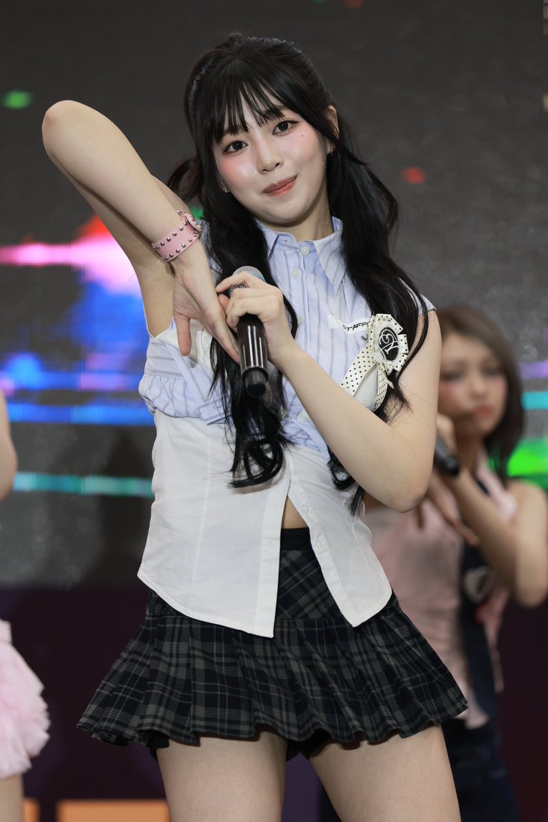 kpopdataz's tweet image. #NANA #UNIS #나나 #KPOP 
260417 Nana
kpop idol data 나나 데이터