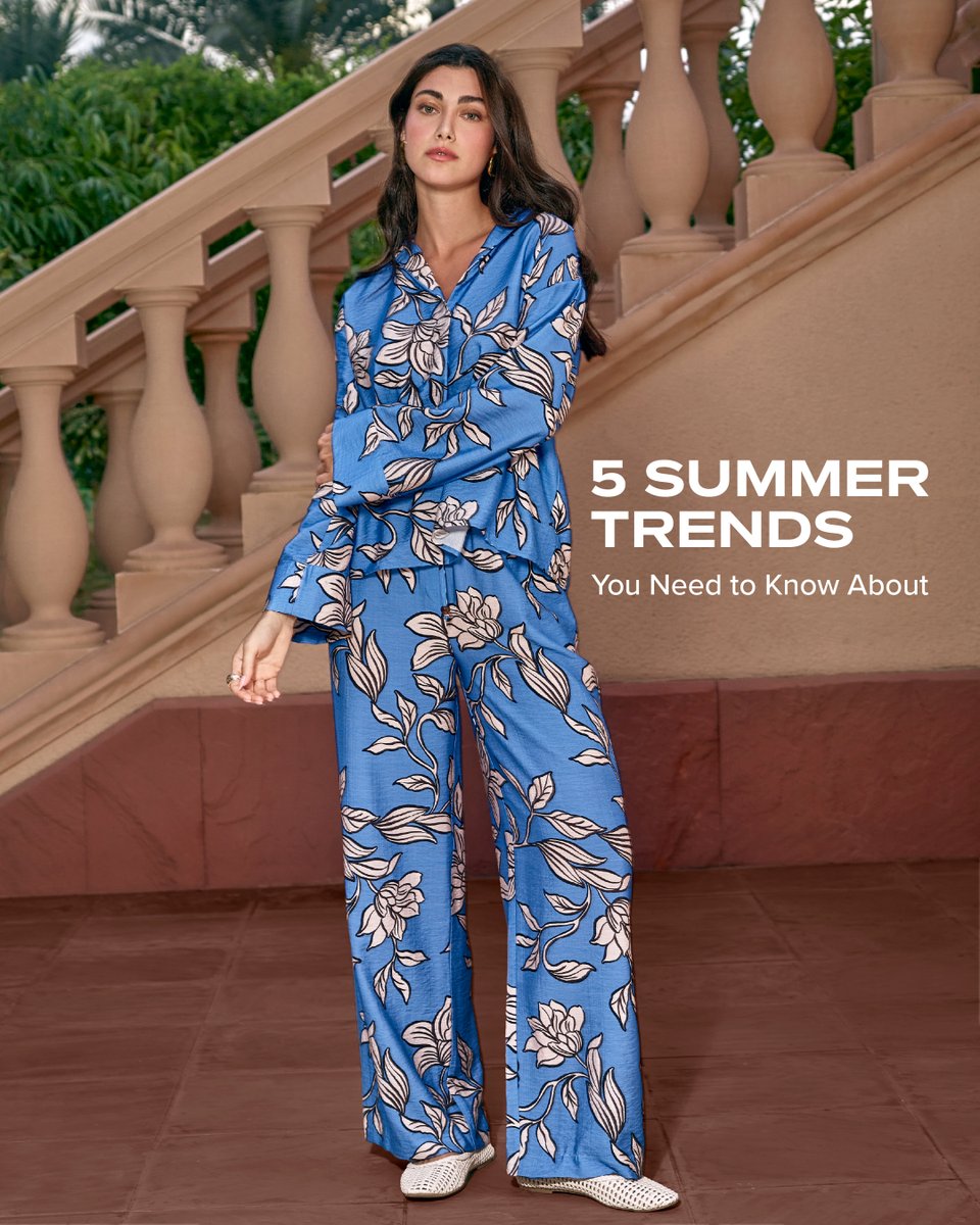 maxfashionMENA's tweet image. 5 trends redefining how your wardrobe looks this summer.
From softer tailoring and rounded volume to  color that carry the look from day into evening without needing to try 🌞🖤

#MaxFashion #MyMaxStyle #SummerStyle #VacationMode #SummerVibes #NewCollection
