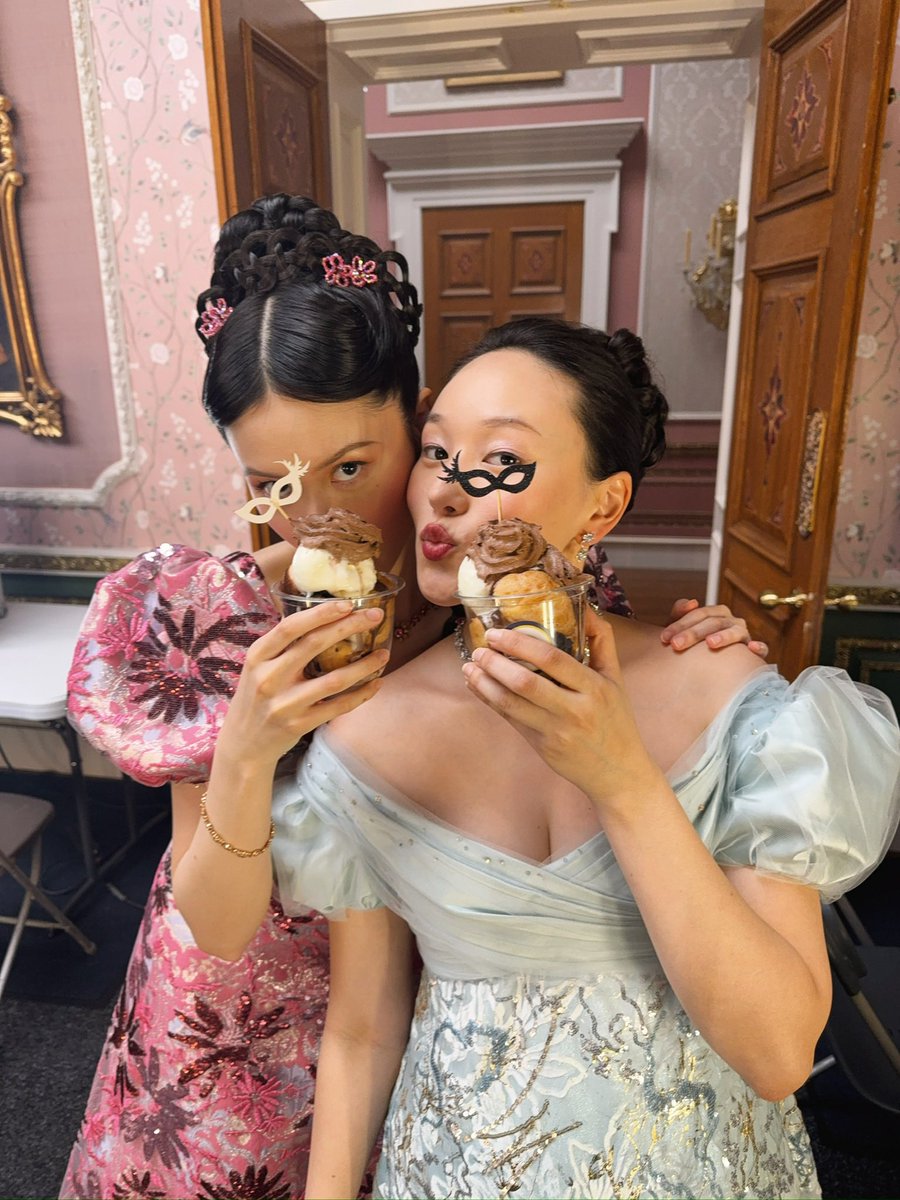 MY SISTERS ARE COMING BACK TO SEASON FIVE