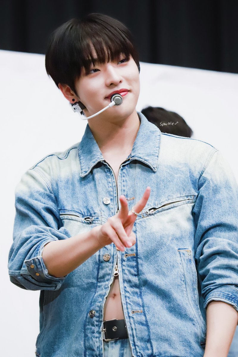 230604 KINGDOM リリースイベント＠ 朝日生命ホール

✌️

#TheKingDom #더킹덤  #ザキングダム
#무진 #MUJIN  #ムジン