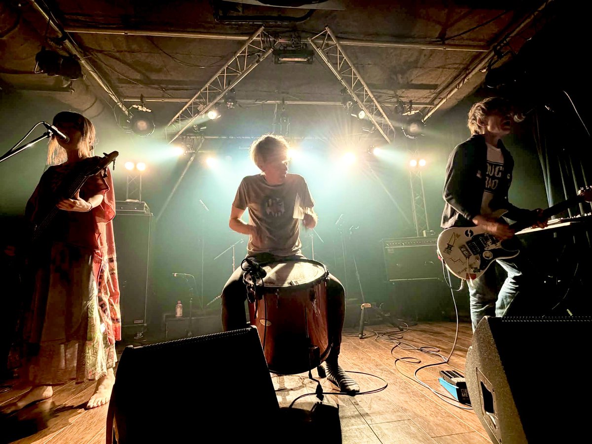 山本 薫 tweet media