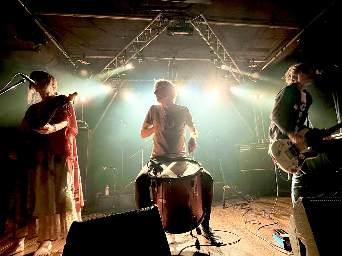 山本 薫 tweet media