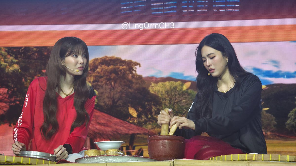 LingOrmCH3's tweet image. แซ่บบ่น้ออออ 

LINGORM X NOOM KANCHAI #LingOrmHeartTalkXKanchai 
#LingOrm #หลิงออม‌