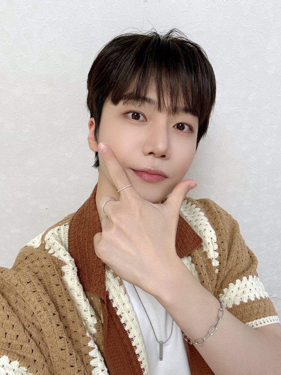S27M_official tweet media