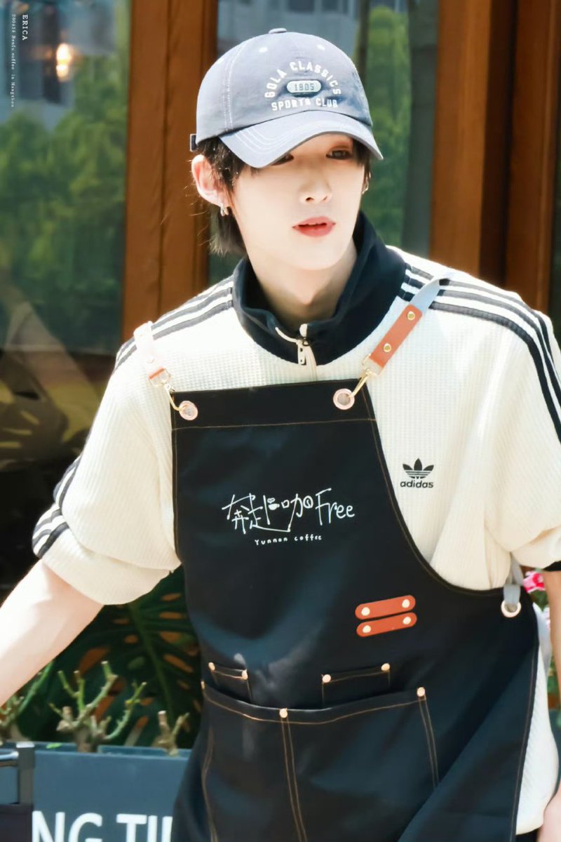 kun_vitas's tweet image. [DAY 2 **] 26.04.25

☕️weibo.com/5951226707/529…

25 เมษายน 2469
เทพบุตร ไปทำงาน
奔赴咖Free
Benfu Coffee
Benfu Coffee Free
Long Time No See Book &amp;amp; Cafe
#coffeeshop
#หวังเทียนอี้ #wangtianyi
#CIIU #奔赴少年ciiu
#closertoyou
#jyp #jypchina