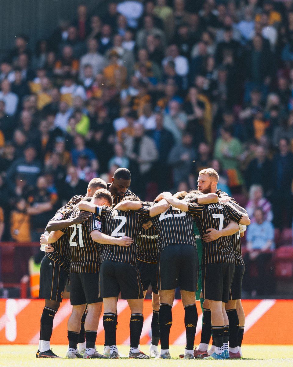 Hull City tweet media