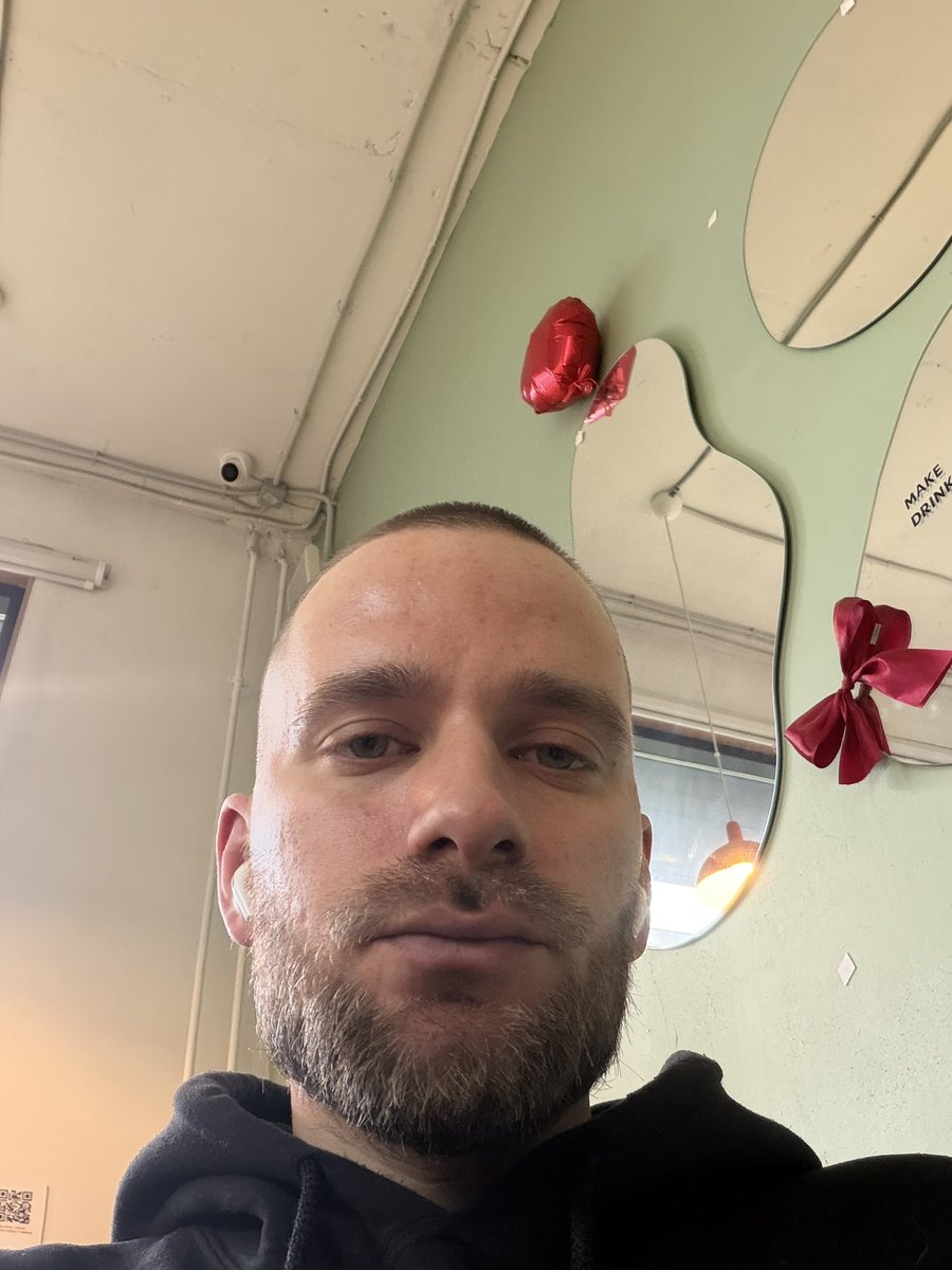 ebrazavr 2.0 tweet media