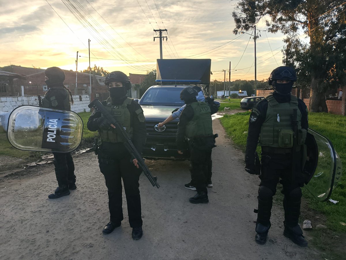 Emiliano Jair Mensor tweet media