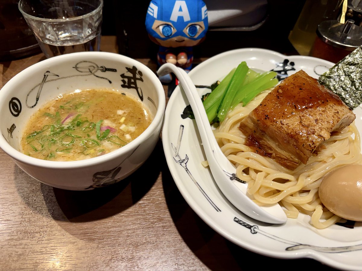 梅シュ tweet media
