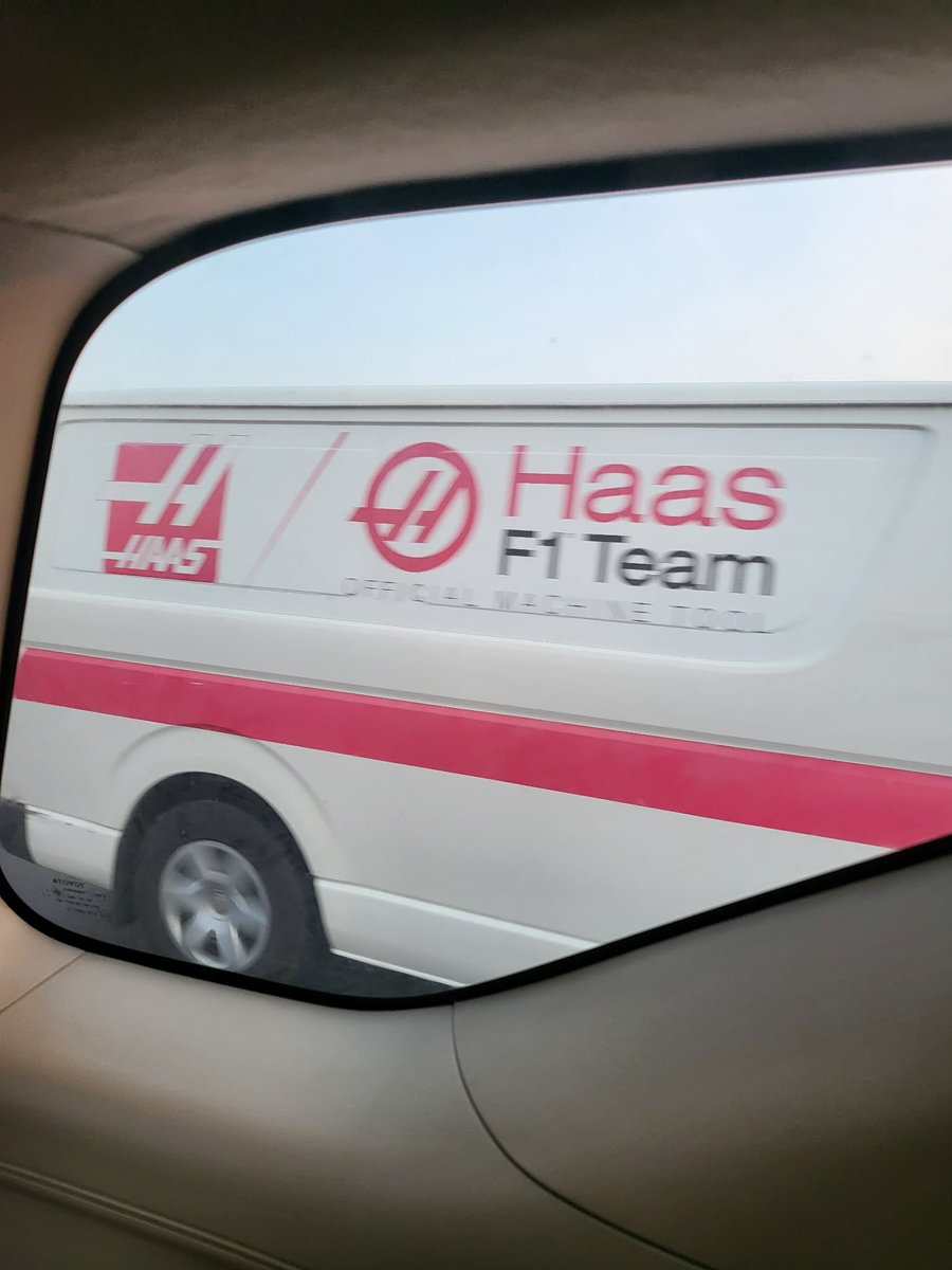 HVora🏎️🍁 tweet media