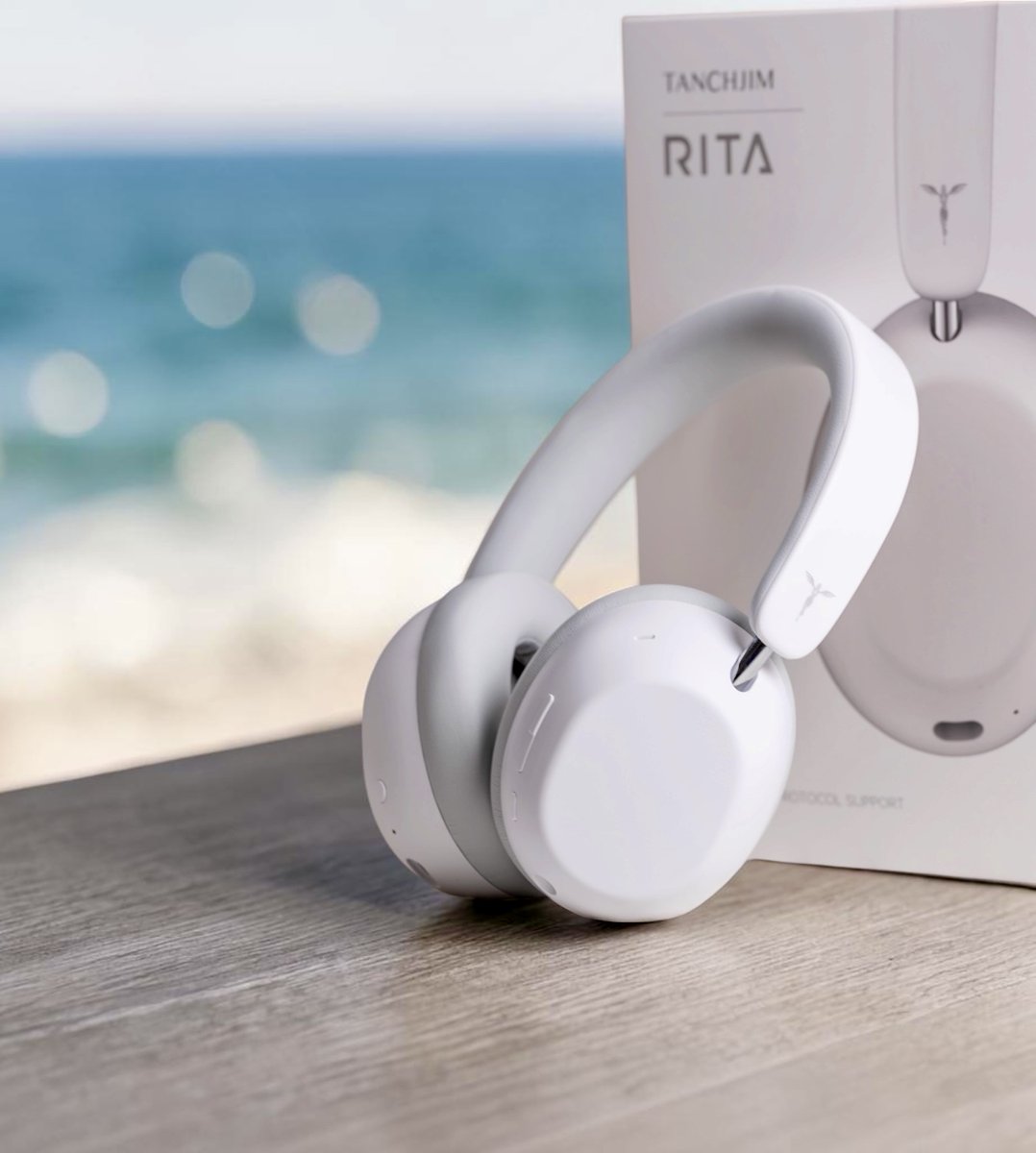 Moyen_Go's tweet image. 「まるで異星のサウンド。
Tanchjim RITA：
ワイヤレスとは思えない解像度と空間表現。
次元の違うBluetoothヘッドホン。
詳細レビューはRedditへ👉」tinyurl.com/3ee9fz9x
#Tanchjim
#ワイヤレスヘッドホン #Bluetooth
#HiFi #音質 #解像度
#ポータブルオーディオ
@TANCHJIM_JAPAN  @TANCHJIM_CN