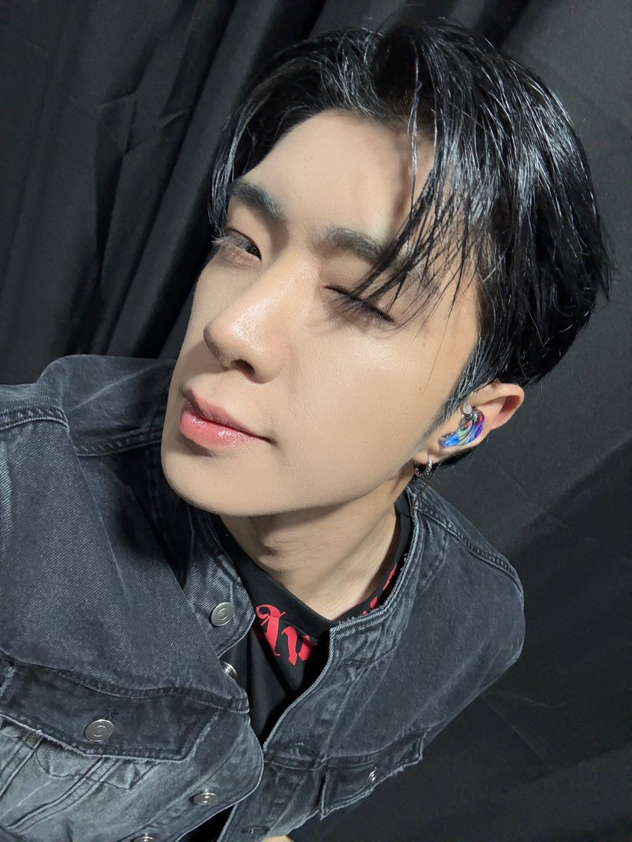 온앤오프 (ONF) tweet media