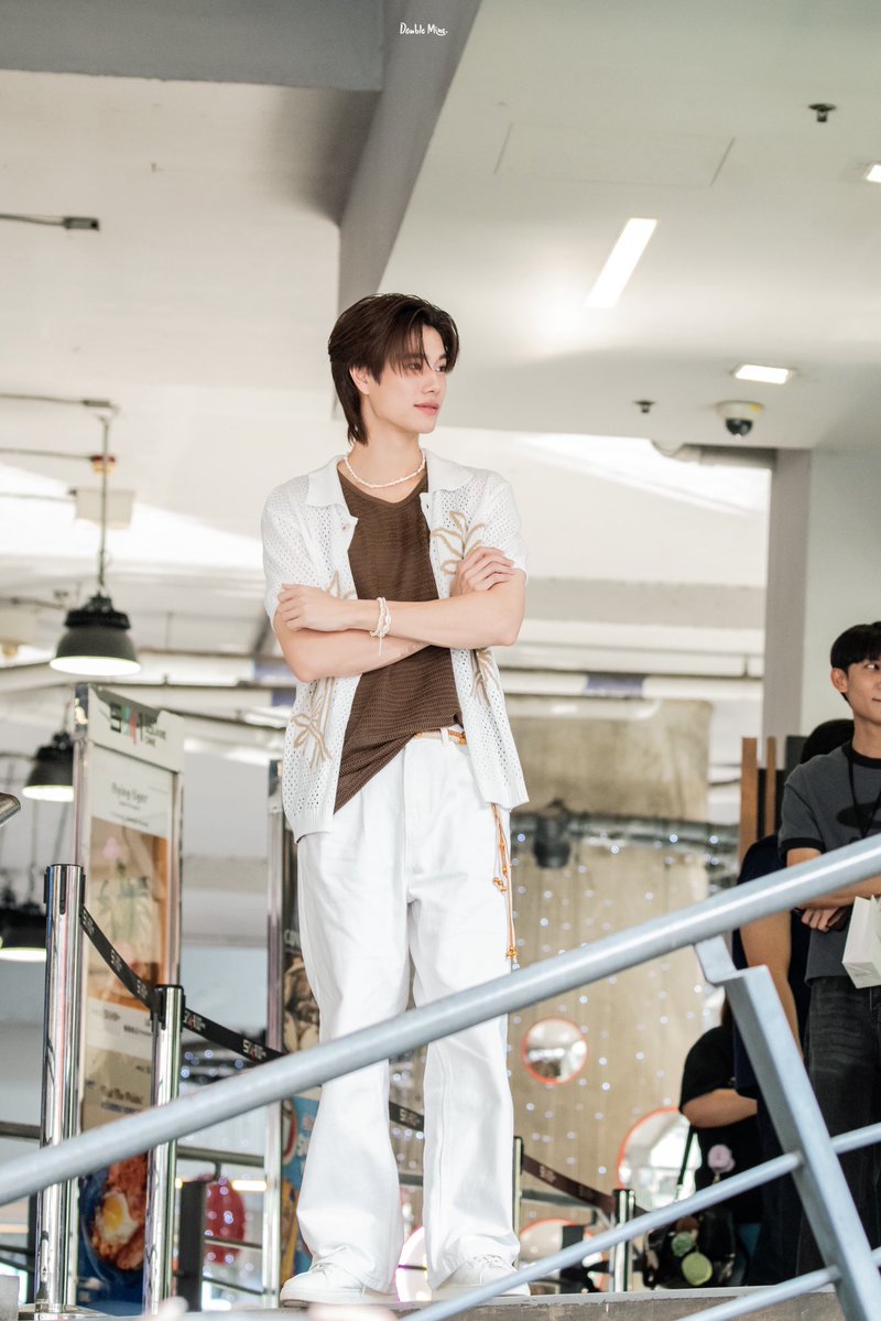 𝐝𝐨𝐮𝐛𝐥𝐞𝐦𝐢𝐧𝐞 ☺︎︎☻︎ tweet media