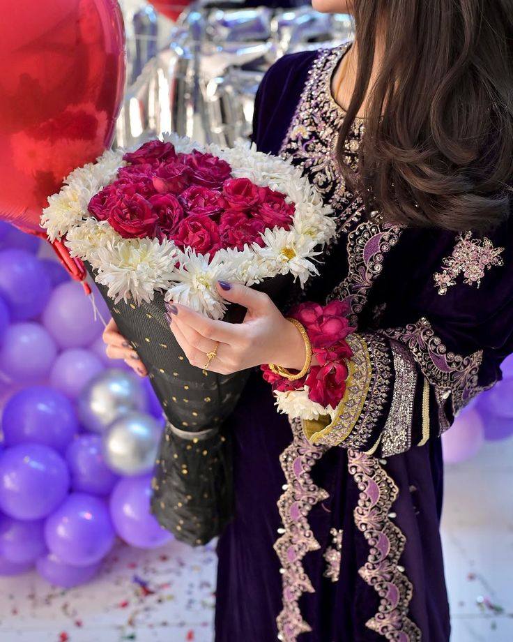 Hania Batool tweet media