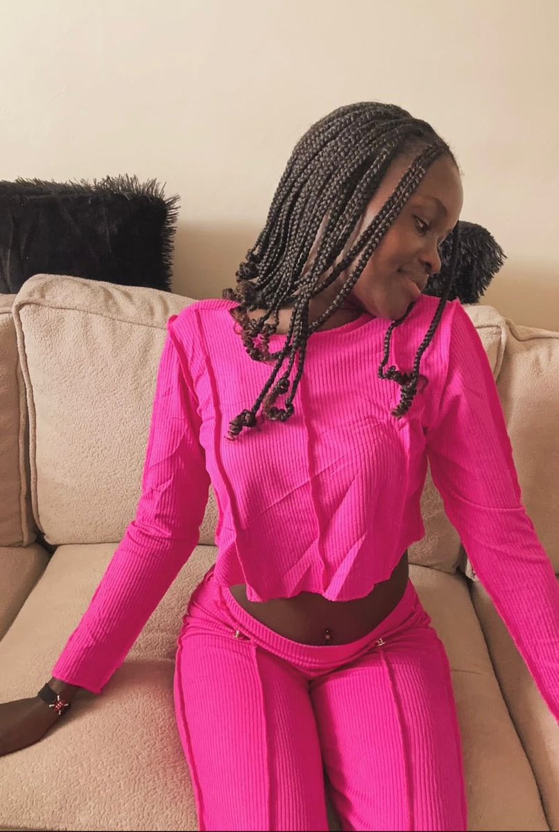 🌸𝒄𝒖𝒕𝒊𝒆𝑷𝒉𝒂𝒏𝒄𝒚 tweet media