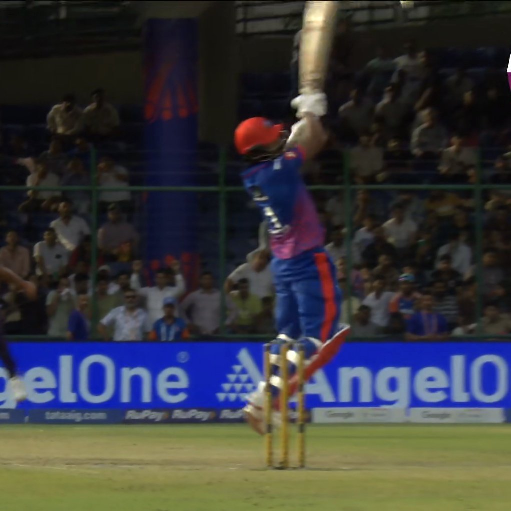ONCE IN A LIFETIME KIND OF KNOCK.

KL RAHUL, WHAT A SHOW!