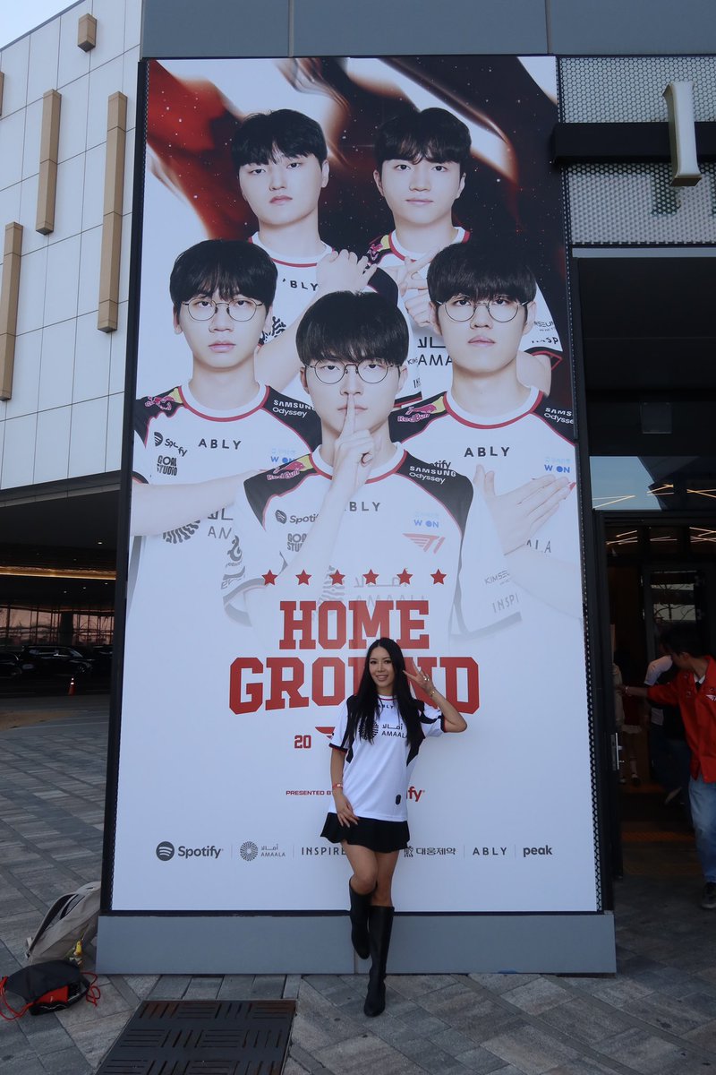 krys tweet media