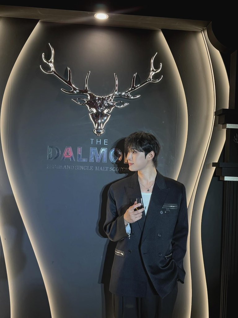 mmmz97_'s tweet image. 📝2026.04.25
jaehan__k  ins update（1）

달모어 쨘🥃

Please Drink Responsibly 경고: 지나친 음주는 뇌졸중, 기억력 손상이나 치매를 유발합니다. 임신 중 음주는 기형아 출산 위험을 높입니다.

#TheDalmore #Whisky #SingleMalt

#OMEGA_X #오메가엑스 
#JAEHAN #재한