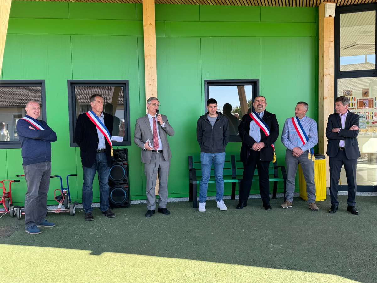 Image de Préfet de la Moselle - #École 🏫 | Jérôme Seguy, Secrétaire général de la préfecture de la Moselle, sous-préfet de Metz, a 