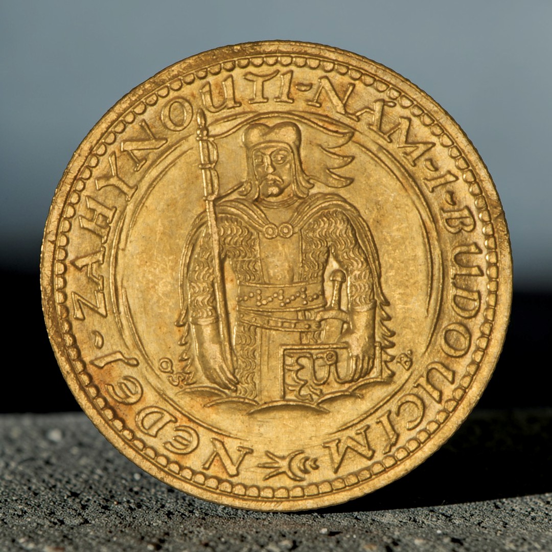 BoCMuseum's tweet image. #NationalCoinWeek 
Coin a day! 🪙✨
Wenceslas is the patron saint of Czechia. 
He was a 10th century Duke of Bohemia who helped spread Christianity among his people. And yes, he is the “Good King Wenceslas” of the Christmas carol.
#SaturdayArtifact
@ANACoins
