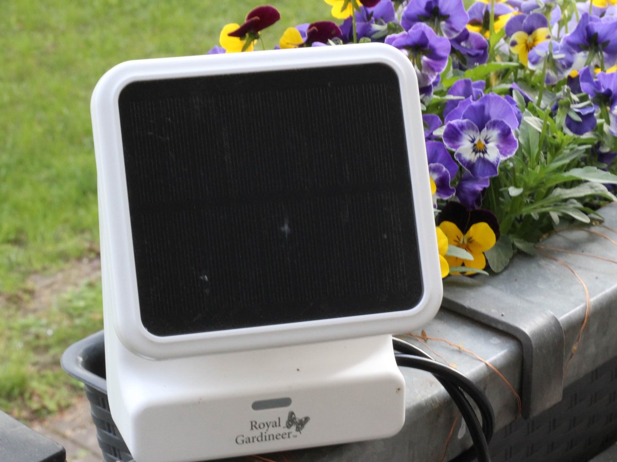 notebookcheck's tweet image. Pearl BWC-645: Smartes Bewässerungssystem überzeugt im Test dlvr.it/TSCvWf #Bewässerung #SmartHome #Gartenpflege #Technologie #Urlaubszeit