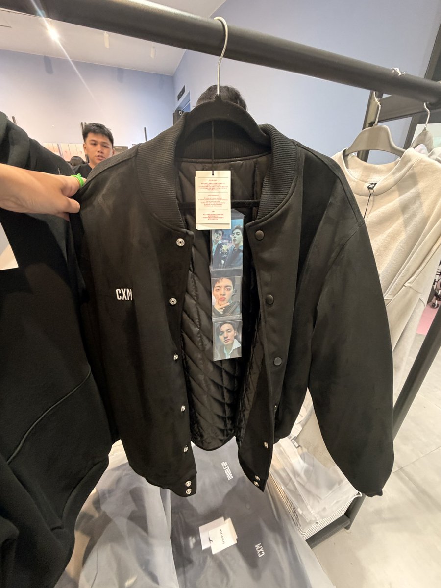 LCX 🌻🧡🩷 tweet media